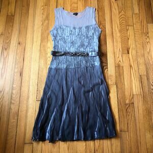 Komarov NWOT Women's Gray Crinkle Belted Sleeveless Sheath Dress M